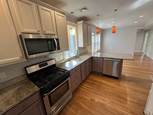 Jamaica Plain, MA 02130-3306,42 Glen Rd #3