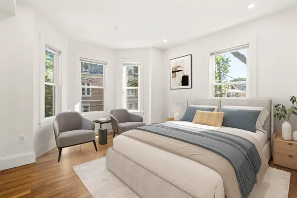51 Boylston St #2, Jamaica Plain, MA 02130-4422