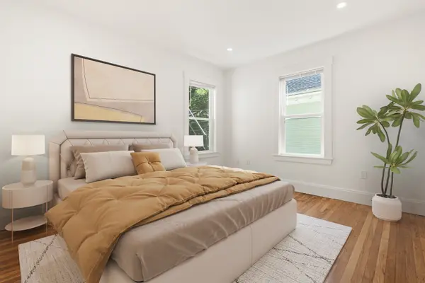 51 Boylston St #2, Jamaica Plain, MA 02130-4422
