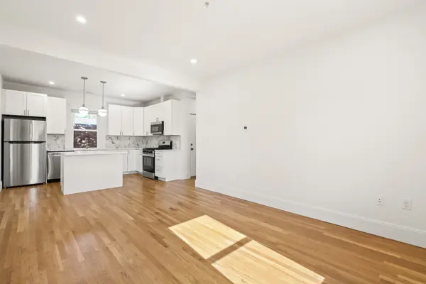51 Boylston St #3, Jamaica Plain, MA 02130-4422