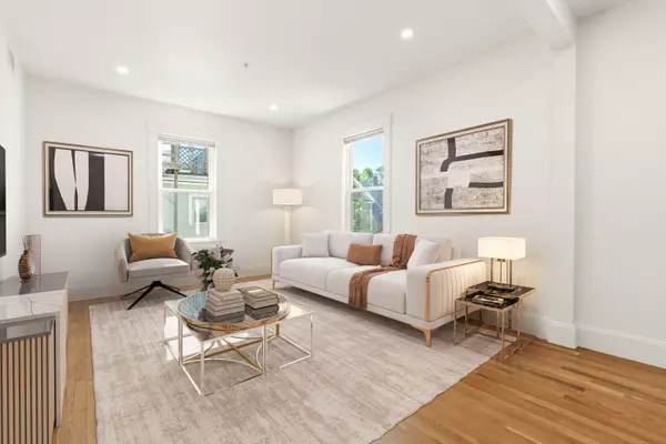 51 Boylston St #2, Jamaica Plain, MA 02130-4422