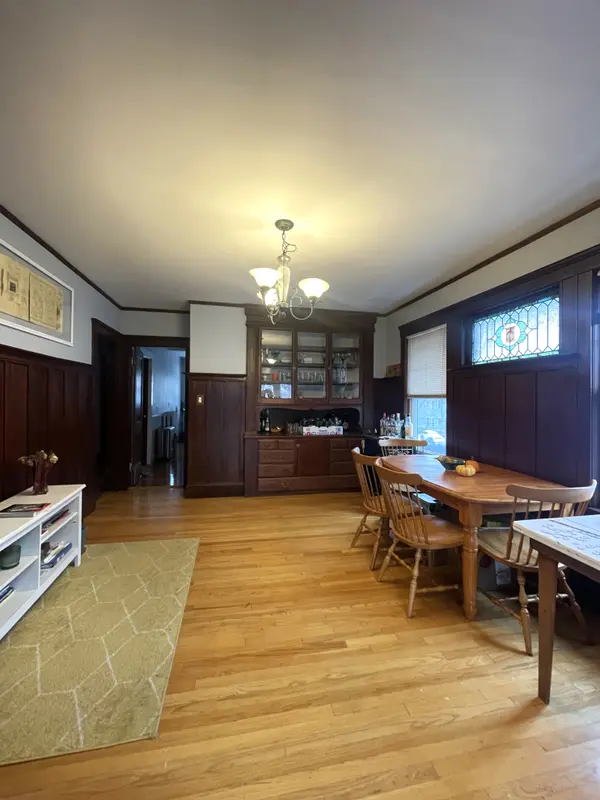16 Halifax St #2, Jamaica Plain, MA 02130-4307