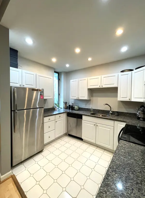 24 Millmont St #A, Roxbury, MA 02119-4027