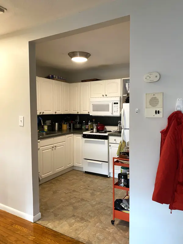 171 South St #16A, Jamaica Plain, MA 02130-3919