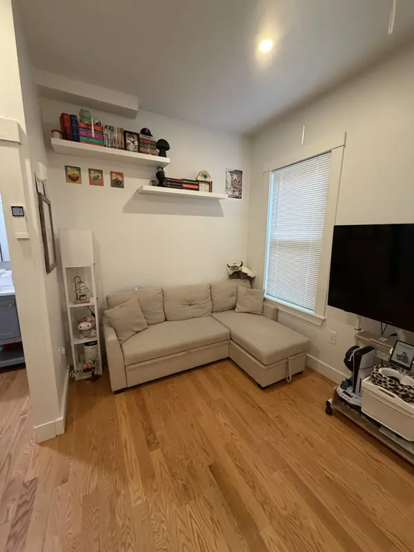 31 Green St #5, Jamaica Plain, MA 02130-2510