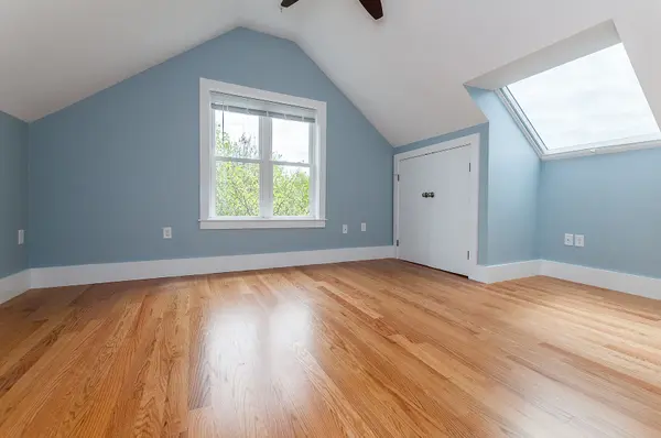 29 Brookside Ave #4, Jamaica Plain, MA 02130-2463