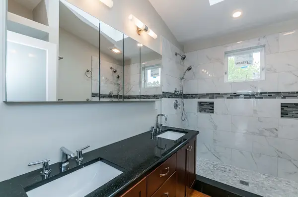 29 Brookside Ave #4, Jamaica Plain, MA 02130-2463