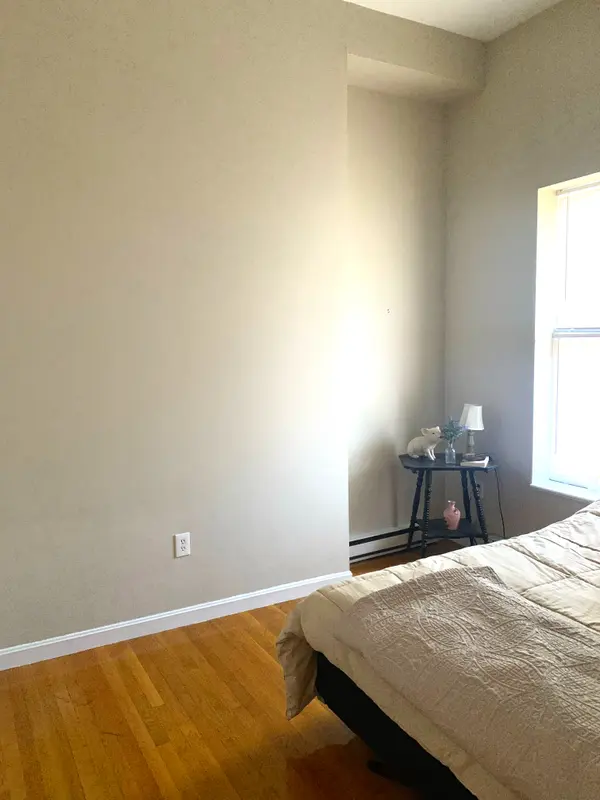 24 Millmont St #B, Roxbury, MA 02119-4027