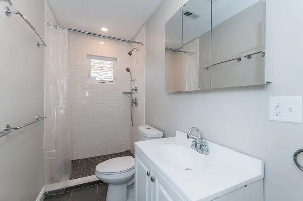 29 Brookside Ave #2, Jamaica Plain, MA 02130-2463