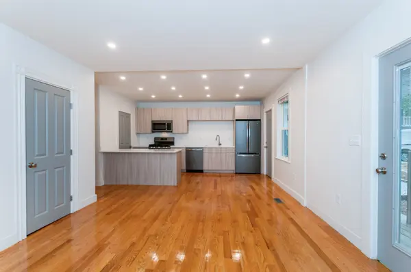 33 Woodman St #3, Jamaica Plain, MA 02130-3879