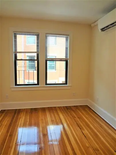 7 Brown Ter #3F, Jamaica Plain, MA 02130-2870