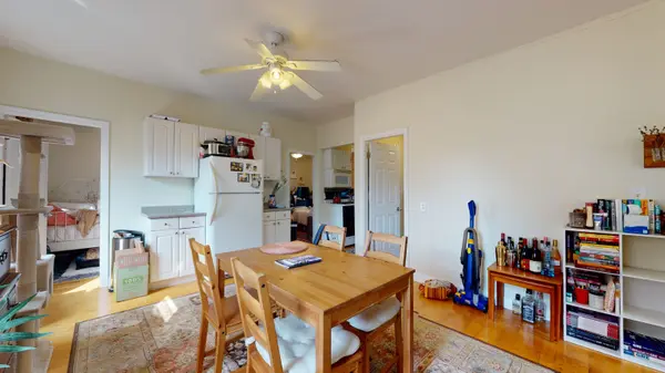 30 Forbes St #2, Jamaica Plain, MA 02130-4872