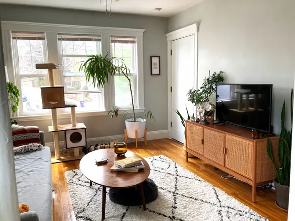 50 Boylston St #2R, Jamaica Plain, MA 02130