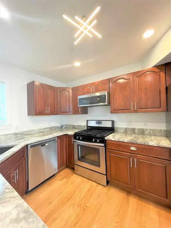28 Lambert St #2, Roxbury, MA 02119-3699