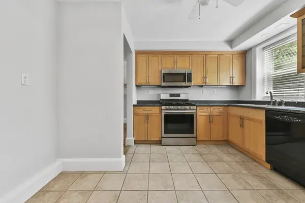 4 Oleary Way #76, Jamaica Plain, MA 02130-3758