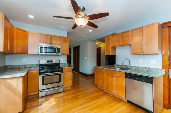 28 Brookside Ave #3, Jamaica Plain, MA 02130-2453