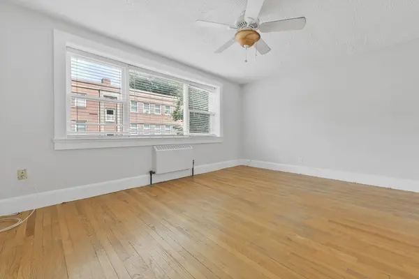 4 Oleary Way #76, Jamaica Plain, MA 02130-3758