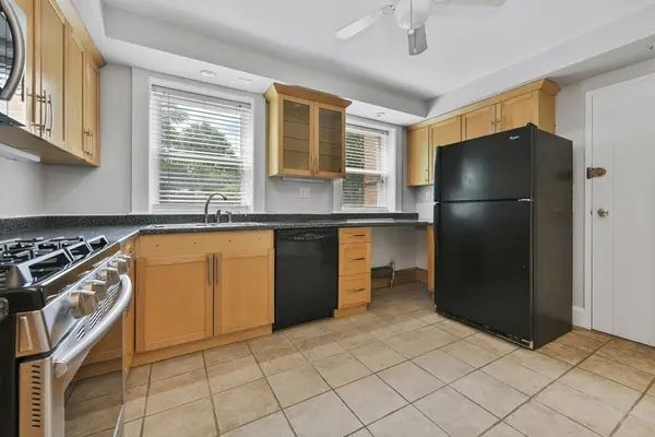 4 Oleary Way #76, Jamaica Plain, MA 02130-3758