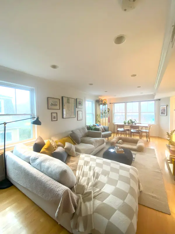 241 Lamartine St #2, Jamaica Plain, MA 02130-2264