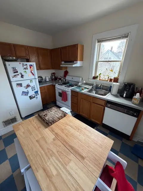 12 Anson St #3, Jamaica Plain, MA 02130-3210