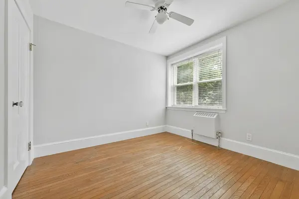 4 Oleary Way #76, Jamaica Plain, MA 02130-3758