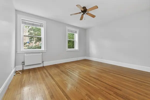 4 Oleary Way #76, Jamaica Plain, MA 02130-3758