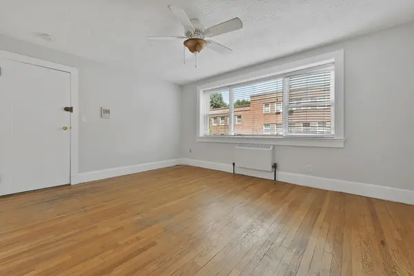 4 Oleary Way #76, Jamaica Plain, MA 02130-3758