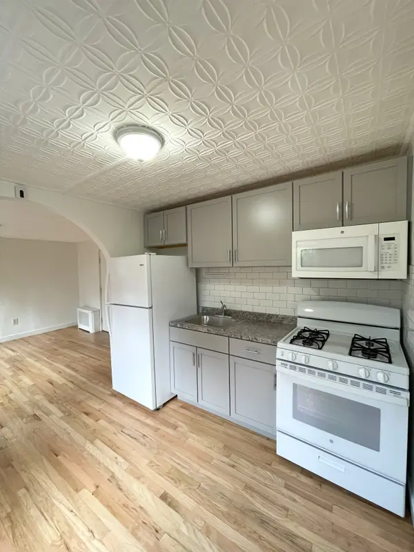108 Brookside Ave #1, Jamaica Plain, MA 02130-4895