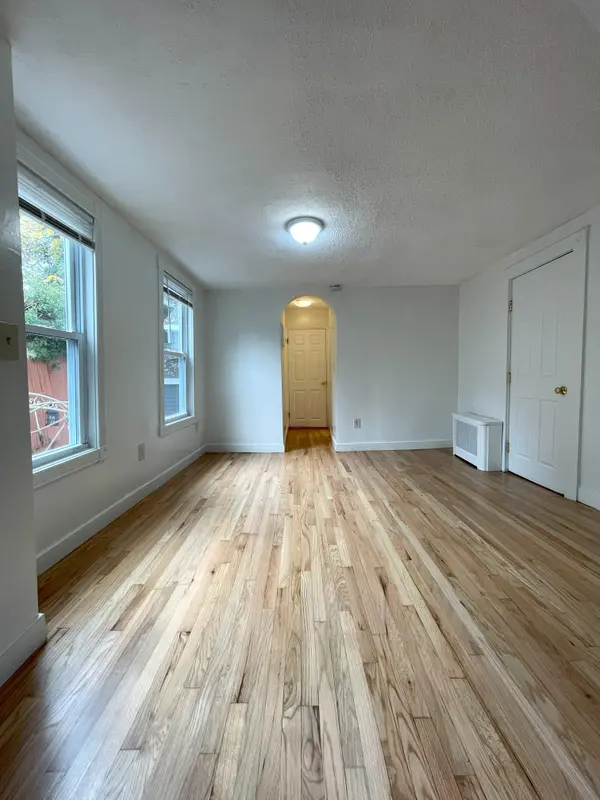108 Brookside Ave #1, Jamaica Plain, MA 02130-4895