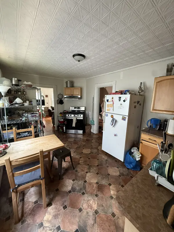 5 Edge Hill St #2, Jamaica Plain, MA 02130-1345