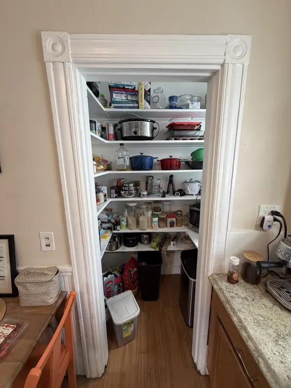 11 Spalding St #2, Jamaica Plain, MA 02130-3233