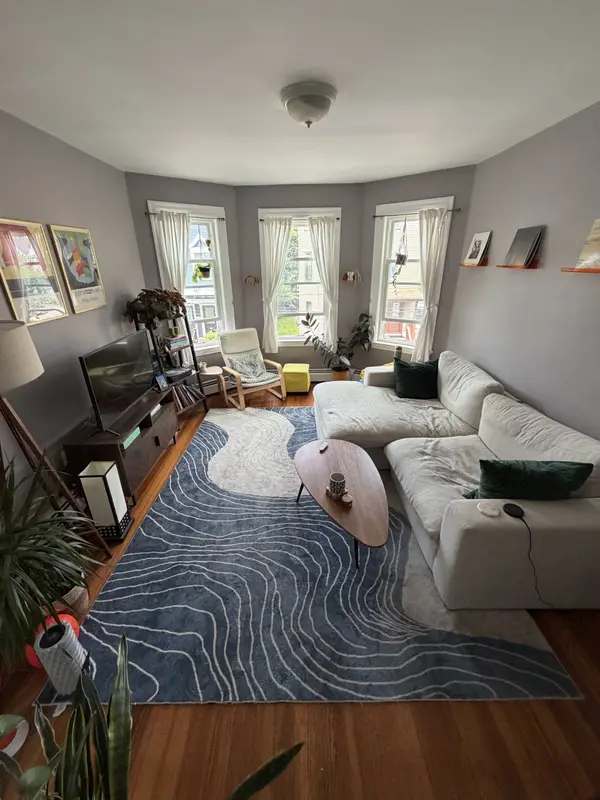 11 Spalding St #2, Jamaica Plain, MA 02130-3233