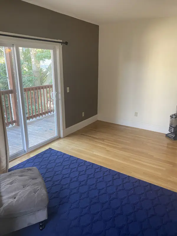 24 Dalrymple St #3, Jamaica Plain, MA 02130-4576