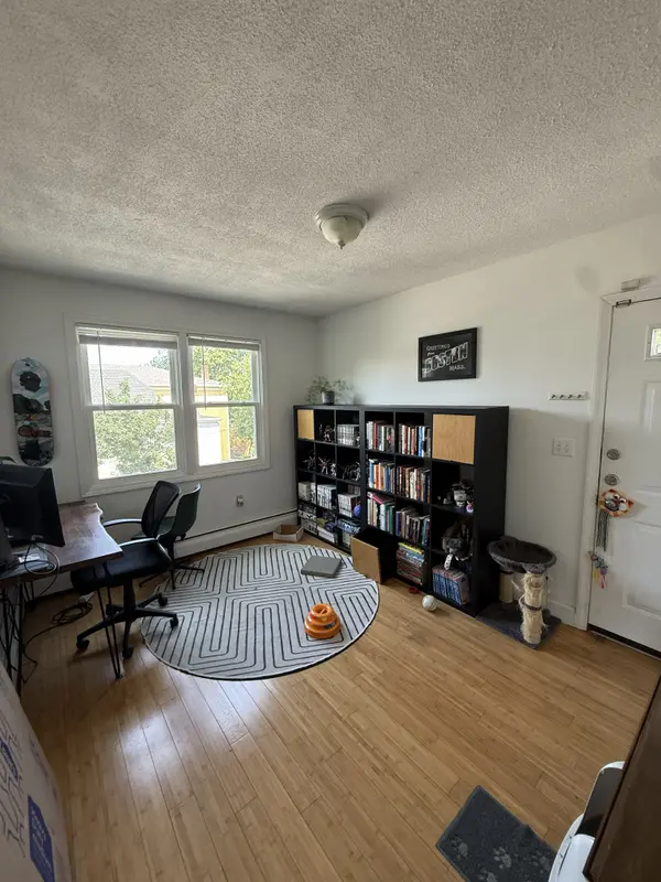 288 Amory St #3, Jamaica Plain, MA 02130-5023