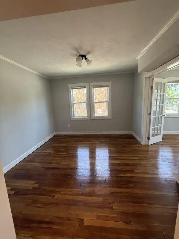 265 Hyde Park Ave #3L, Jamaica Plain, MA 02130-4221