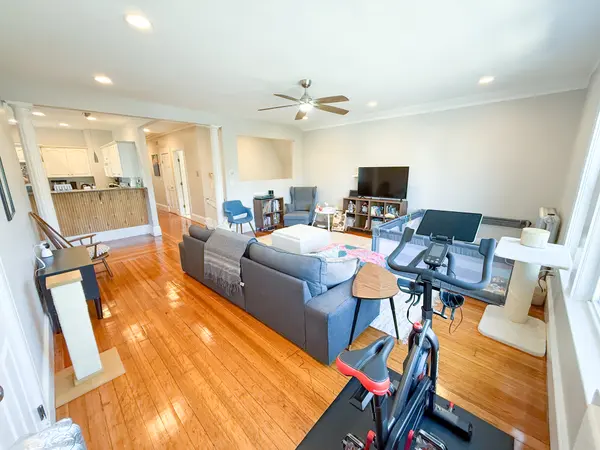 410 S Huntington Ave #3, Jamaica Plain, MA 02130-5219