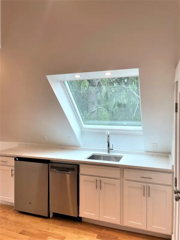 31 Green St #13, Jamaica Plain, MA 02130-2510