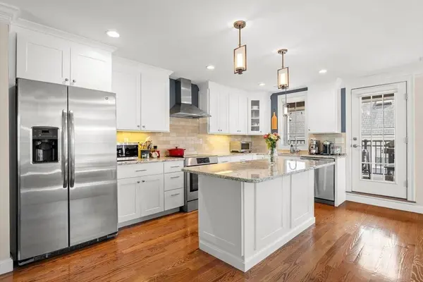 2 Jamaica Place #2, Boston, MA 02130