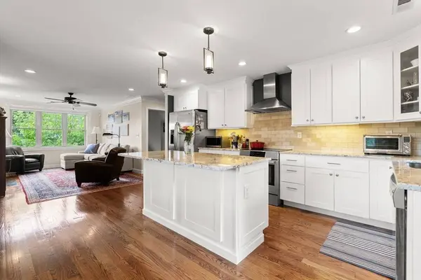 2 Jamaica Place #2, Boston, MA 02130