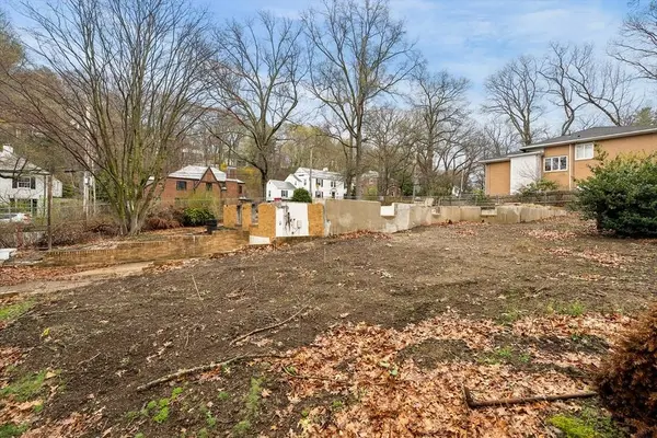 73 Beverly Road, Brookline, MA 02467