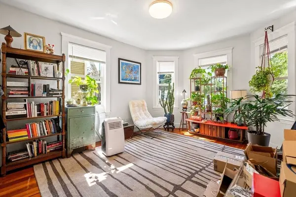 9 Blanvon Road, Boston, MA 02130