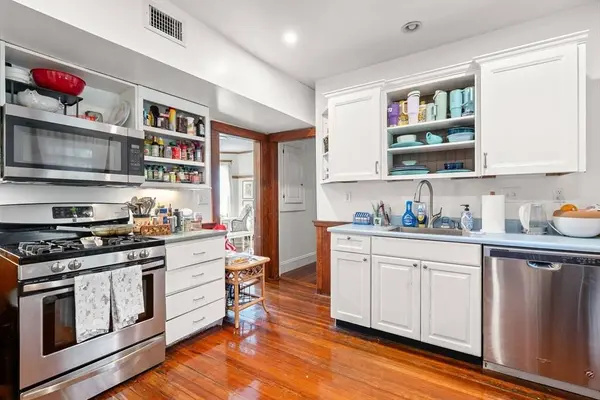 9 Blanvon Road, Boston, MA 02130