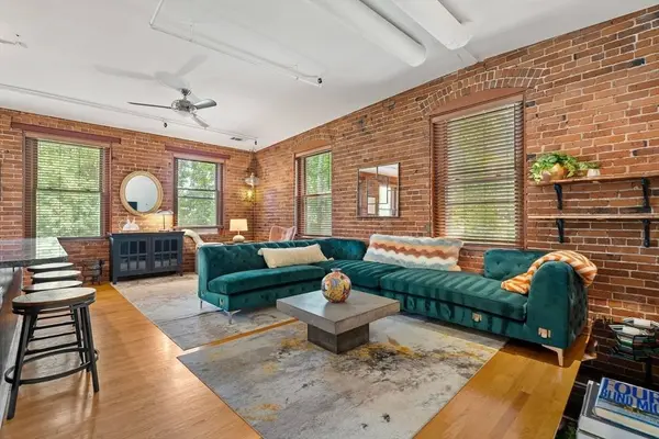 329 Lamartine #5, Boston, MA 02130