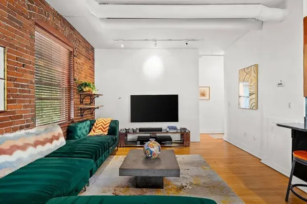 329 Lamartine #5, Boston, MA 02130