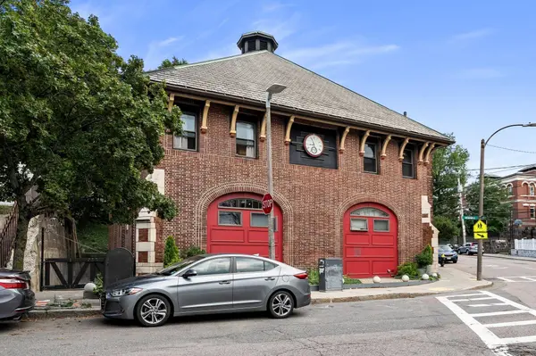 16-18 Walk Hill Street #7, Boston, MA 02130