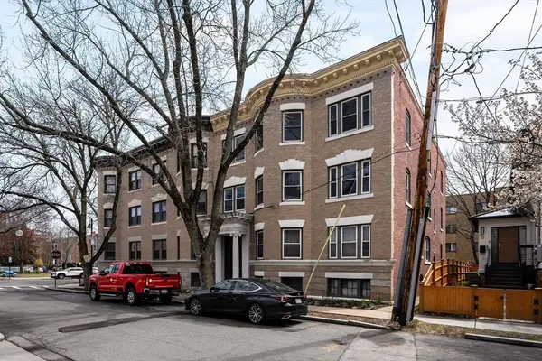 6 Shailer Street #3, Brookline, MA 02446