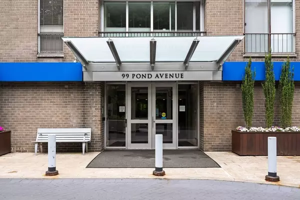 99 Pond Avenue #220, Brookline, MA 02445
