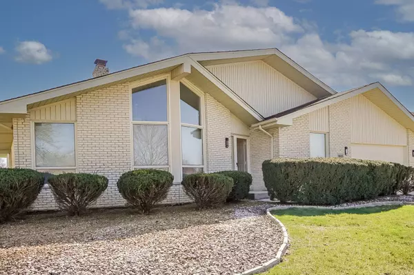 11605 Brookshire DR, Orland Park, IL 60467