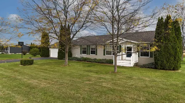 559 W Corbly Road, Hebron, IN 46341