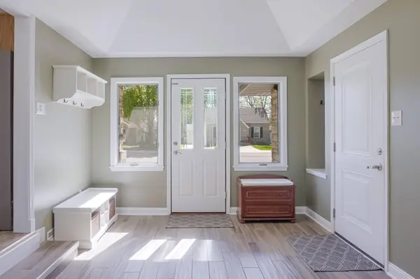 9330 Keilman Street, St. John, IN 46373